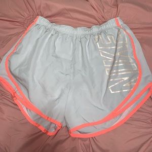 XL White Nike Dri-Fit shorts